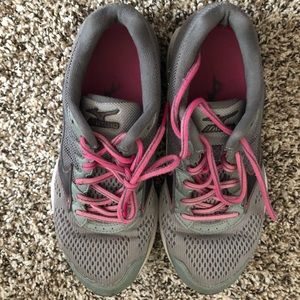Mizuno waverider 20 running shoes